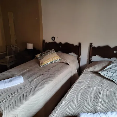 La Casa El Cura Kır Evi *