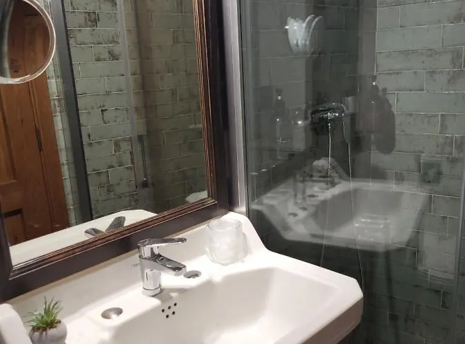 La Casa El Cura * Madrigal de la Vera